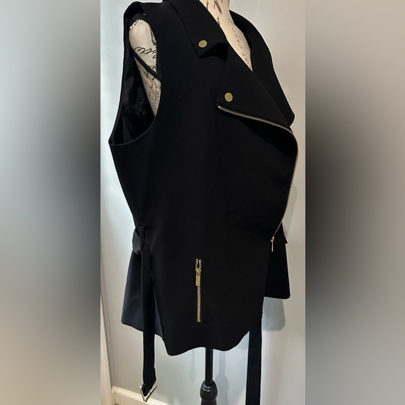 ⚫  Calvin Klein Black & Gold Vest – Size M ⚫ - Picture 9 of 15